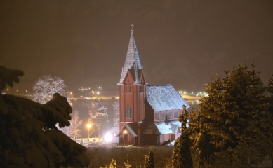 kostolík v meste Sogndal